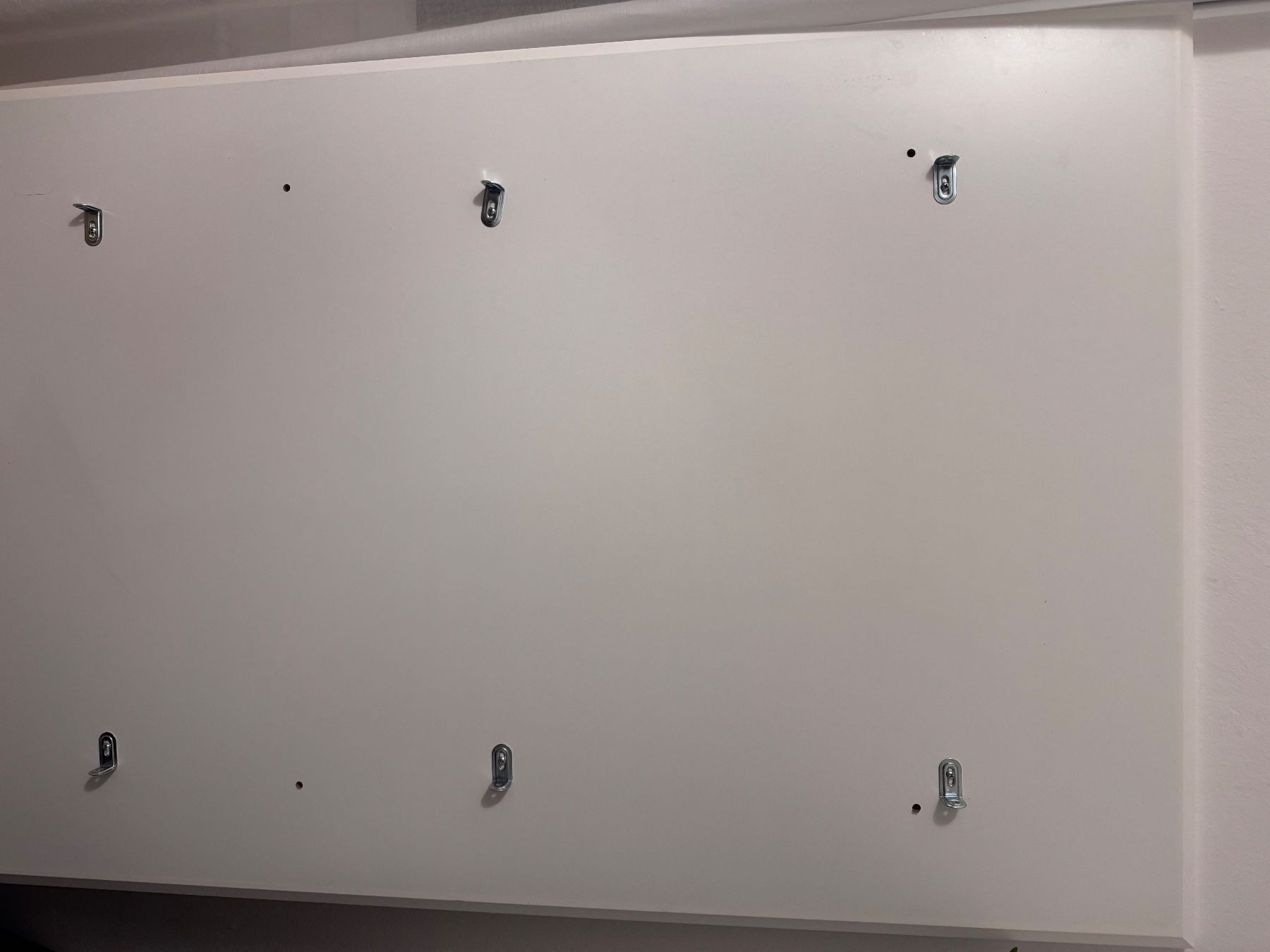 Pfister Tavoli: Schöner moderner Tisch 180x90 – Usato da Spiegel b. Bern venduto da edi20000_0 4