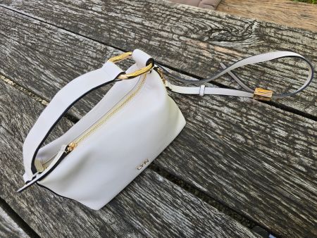 Accessoires: LYN Handtasche, neuwertig, elfenbeinweiss