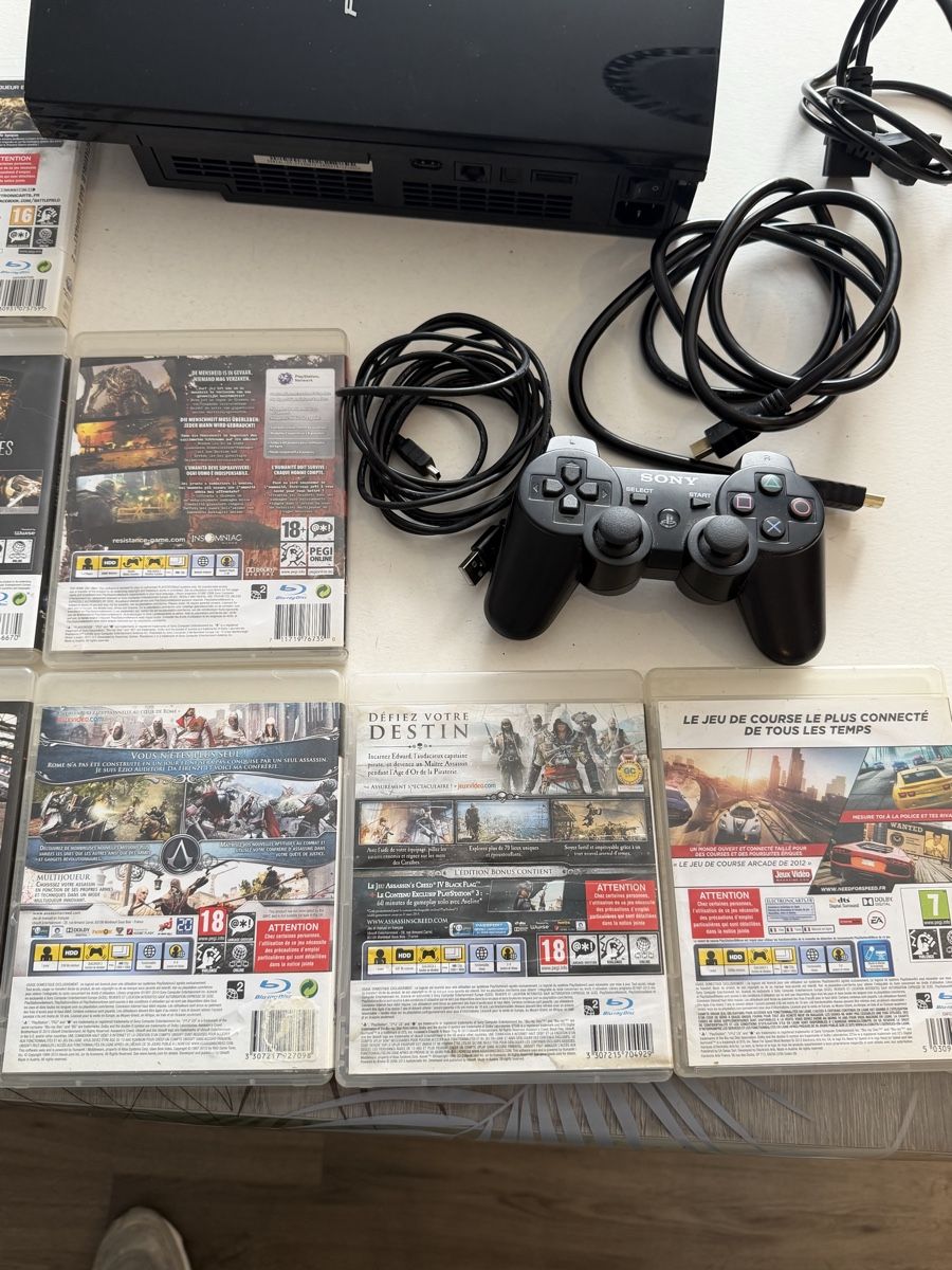 Sony Console: PlayStation 3 + 10 Jeux + Manette – Usato da Genève venduto da sho_67qj 4