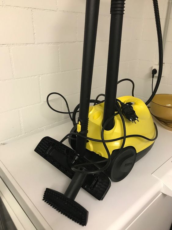 Nettoyeur Vapeur KÄRCHER SC 3 Deluxe - 1900W - Réservoir 1L - Prêt En 30s - Élimine 99,999% Des Virus Et Bactéries - 8