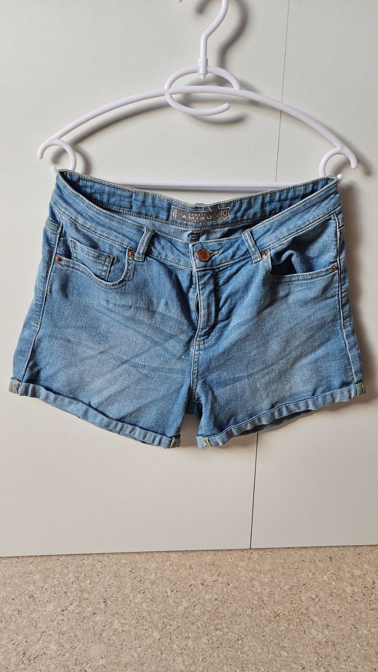 Jeans: Jeans-Shorts , Amisu – Usato da Münchenbuchsee venduto da Yothu