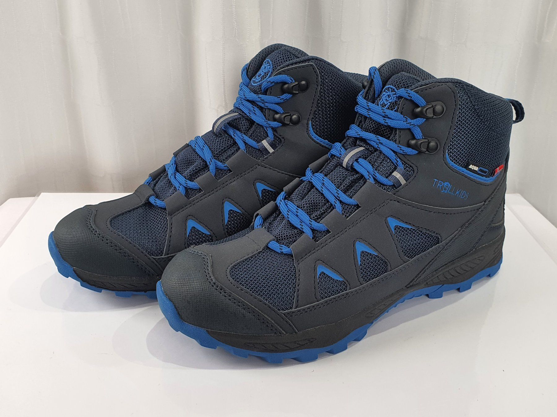 Chaussures garçon: Gr. 37 - Trollkids TEX, Neu – Neuf avec emballage d'origine à Nürensdorf par kin_2jn6