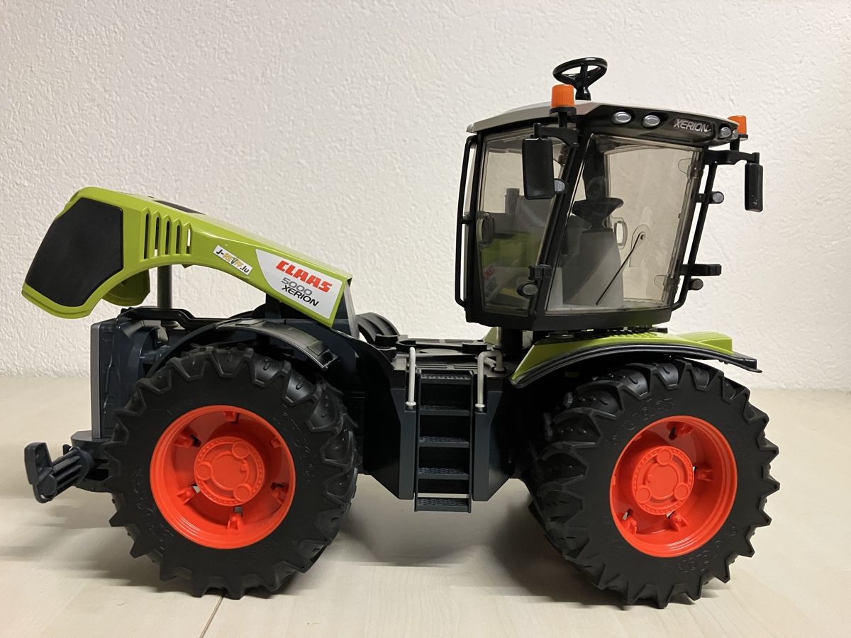 Bruder Giocattoli: Claas 500 Xerion – Usato da Pfaffnau venduto da rahun 1