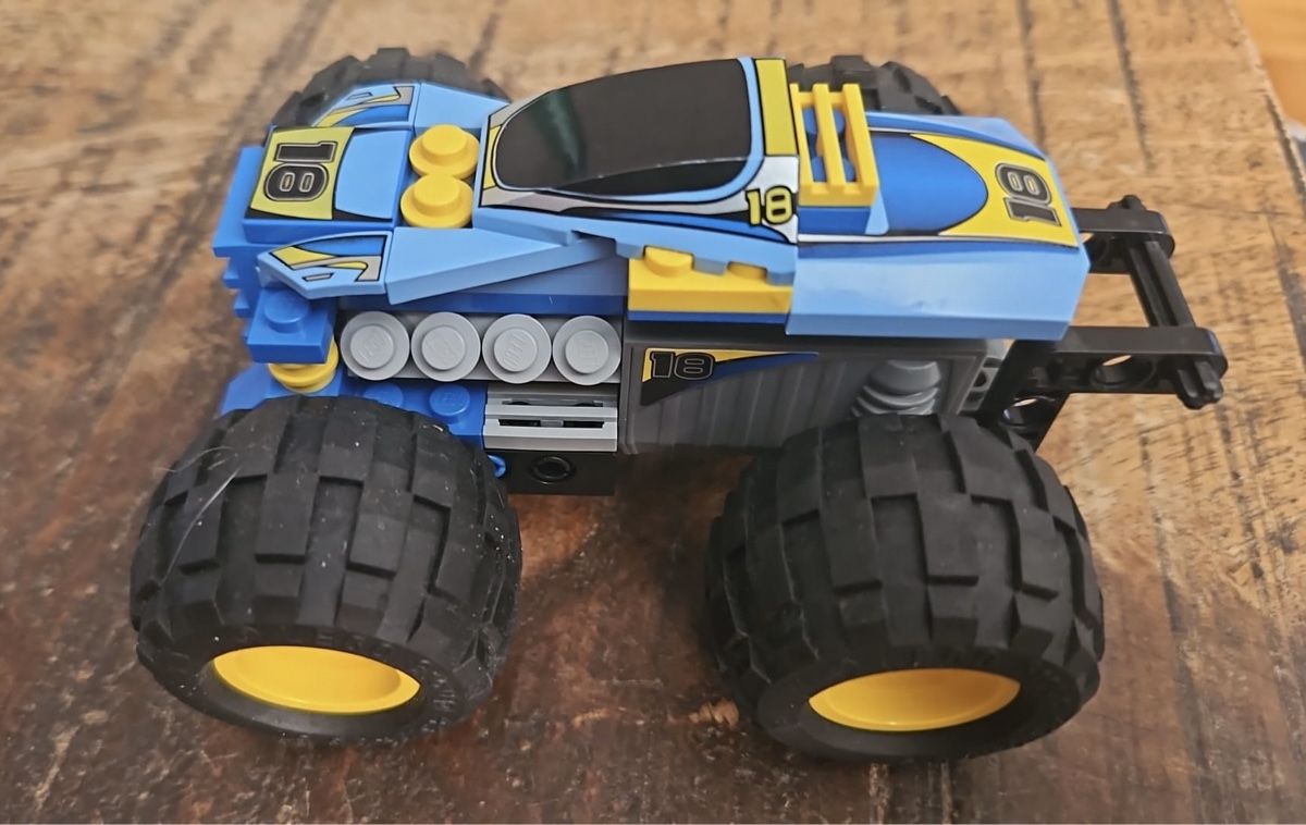 Lego Baukästen: Lego racers 8383 – Gebraucht aus confignon von chachou79 2