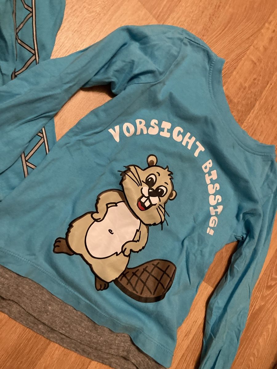 Camicie, T-shirt & Polo: Knaben Langarmshirts Gr. 104/110 – Usato da Emmenbrücke venduto da JJ_89 2