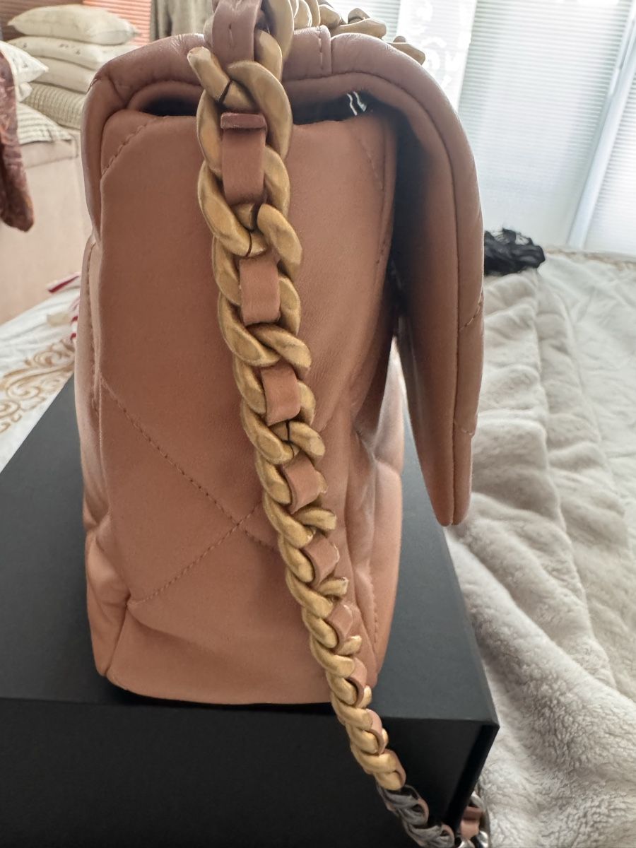 Chanel Borse da donna: Chanel 19 Tasche NEU – Nuovo (secondo la descrizione) da Zürich venduto da NNK28 7