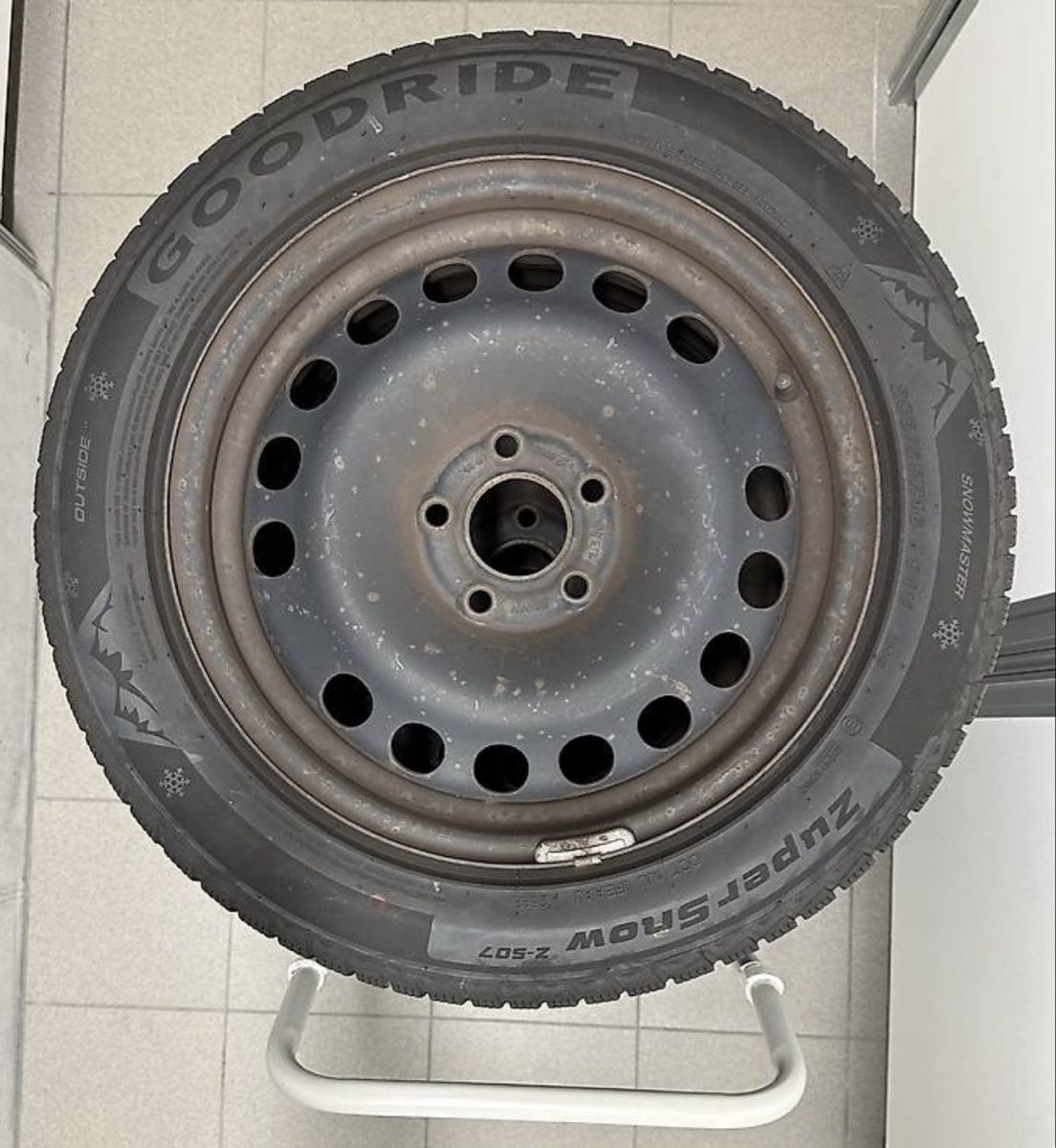 Pneumatici & Ruote complete: Ruote invernali Opel Meriva – Usato da Giumaglio venduto da Fabio_Tu21