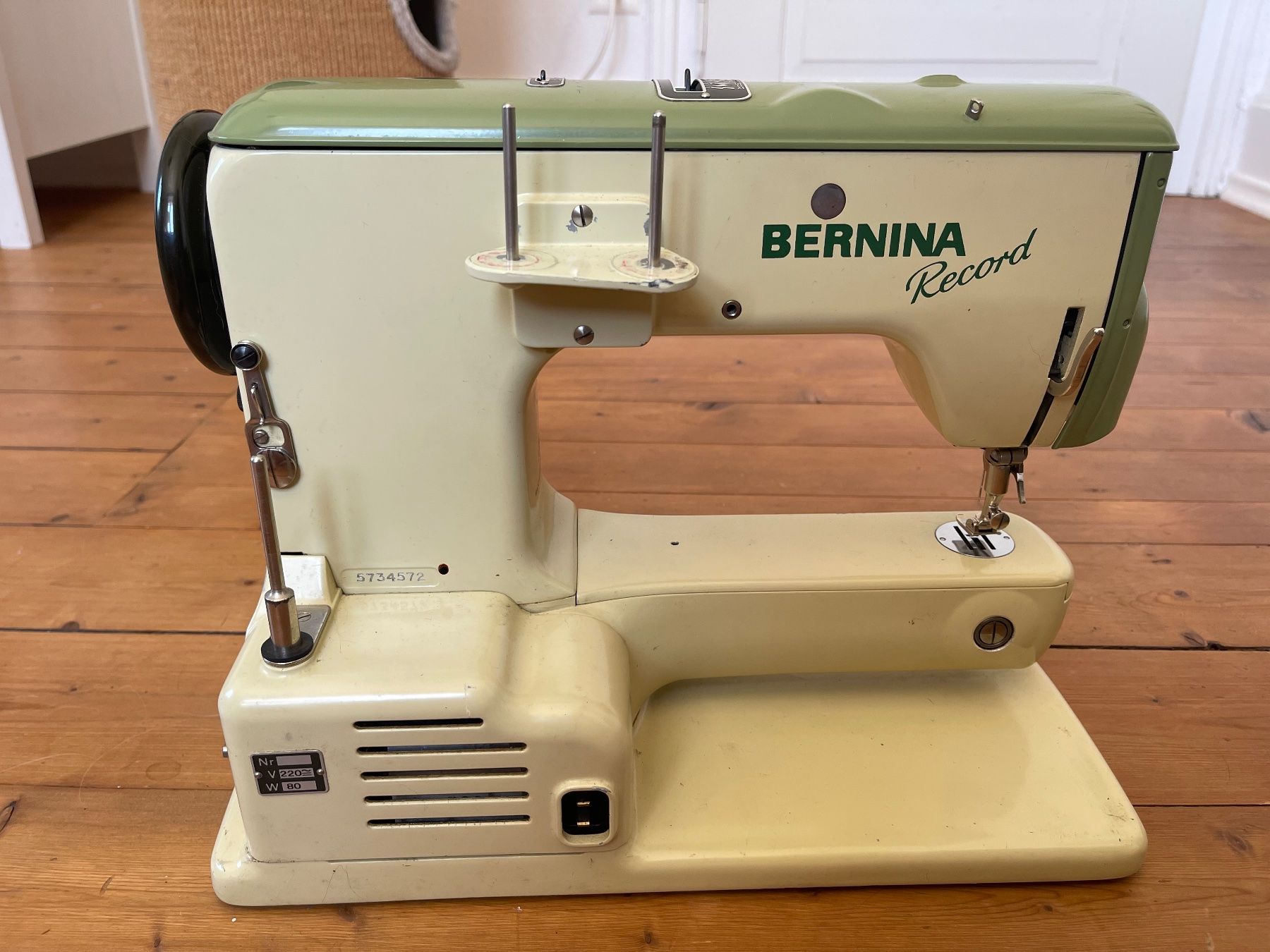 Bernina Nähmaschinen: bernina record – Gebraucht aus Möhlin von senta-egli 1