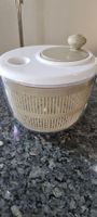 Salatschleuder weiss/beige Plastik neu