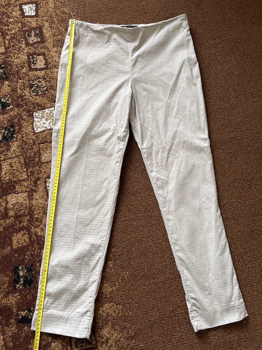 Pantaloni: Trouser – Nuovo (secondo la descrizione) da Genève venduto da Second_Hand_Ch