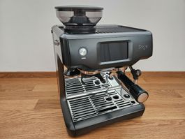 Sage the Barista Touch mit Zubehör