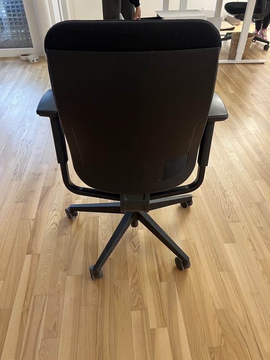 Sedie a rotelle: Büro Stuhl  – Usato da Villmergen venduto da Elcus7 2