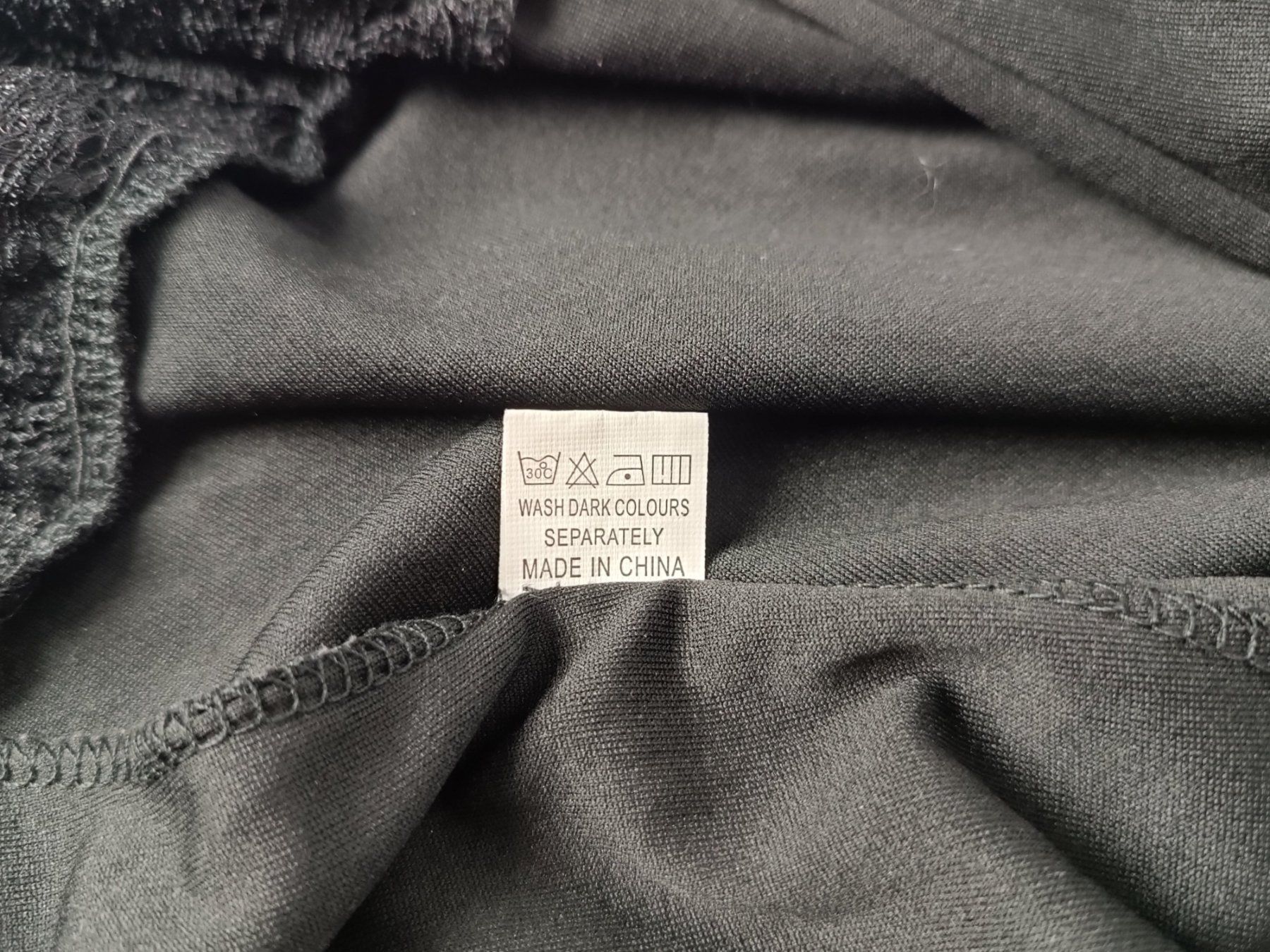 Altra biancheria intima: FRLENDLI Negligé schwarz Gr. L – Usato da Suhr venduto da Restwert_Suhr 4