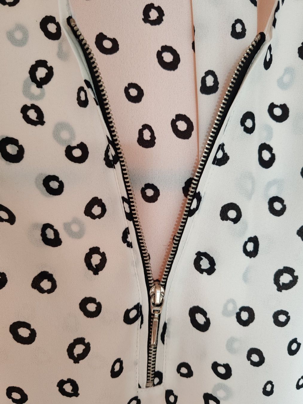 Zara Camicette: Zara-Bluse bügelfrei – Usato da Egnach venduto da bgdo26 1