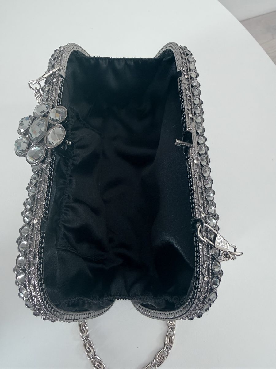 Taschen für Damen: Clutch – Gebraucht aus Bassins von oal_q2gl 4