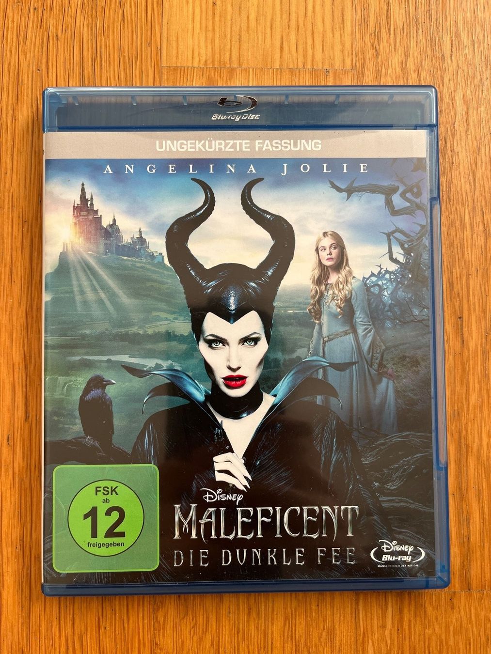 Tutti i DVDs: Blu-Ray Disc "Maleficent - Die dunkle Fee" – Usato da Grosswangen venduto da Vita500