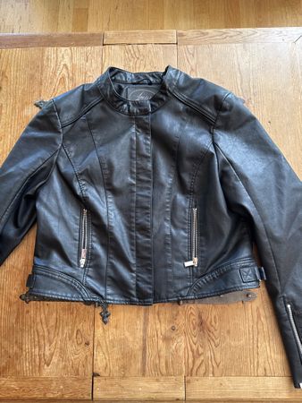 Amisu Lederimitatjacke Gr. 42 schwarz