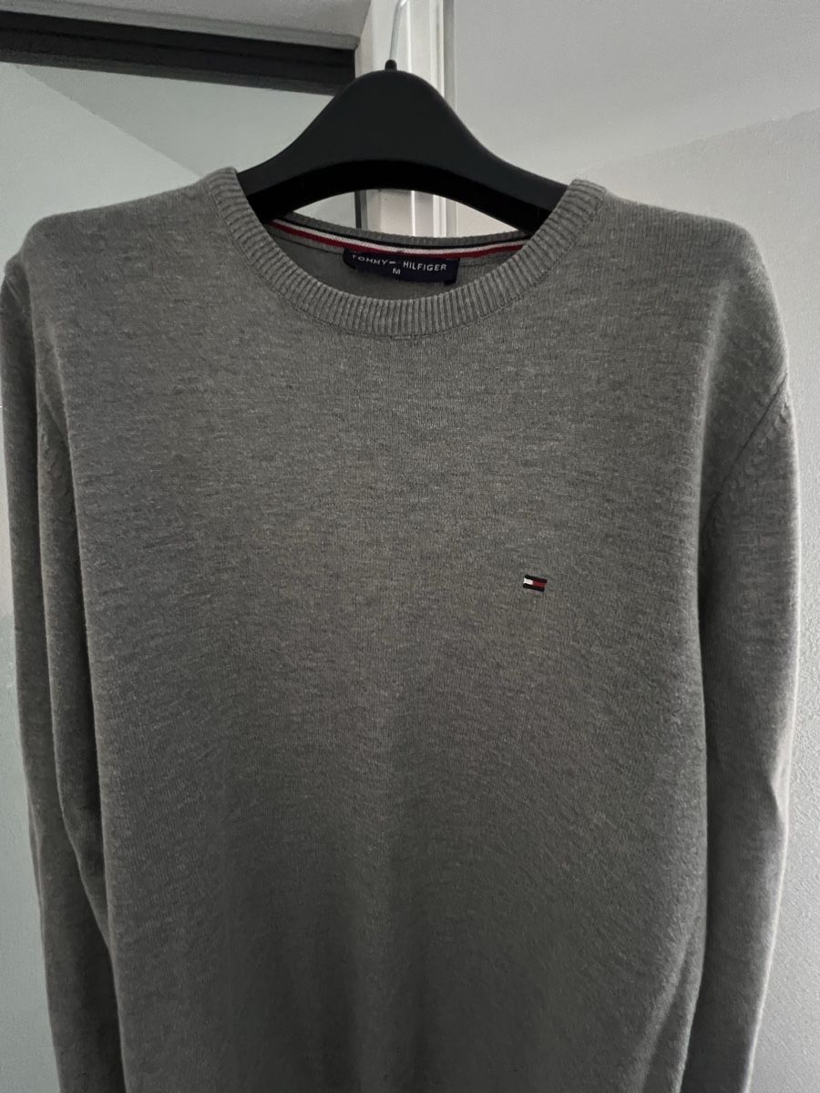 Tommy Hilfiger Maglioni & Felpe: Pullover Tommy Hilfiger grau Baumwolle Grösse M neu – Nuovo e nell'imballaggio originale da Winterthur venduto da ChicMarkt 1