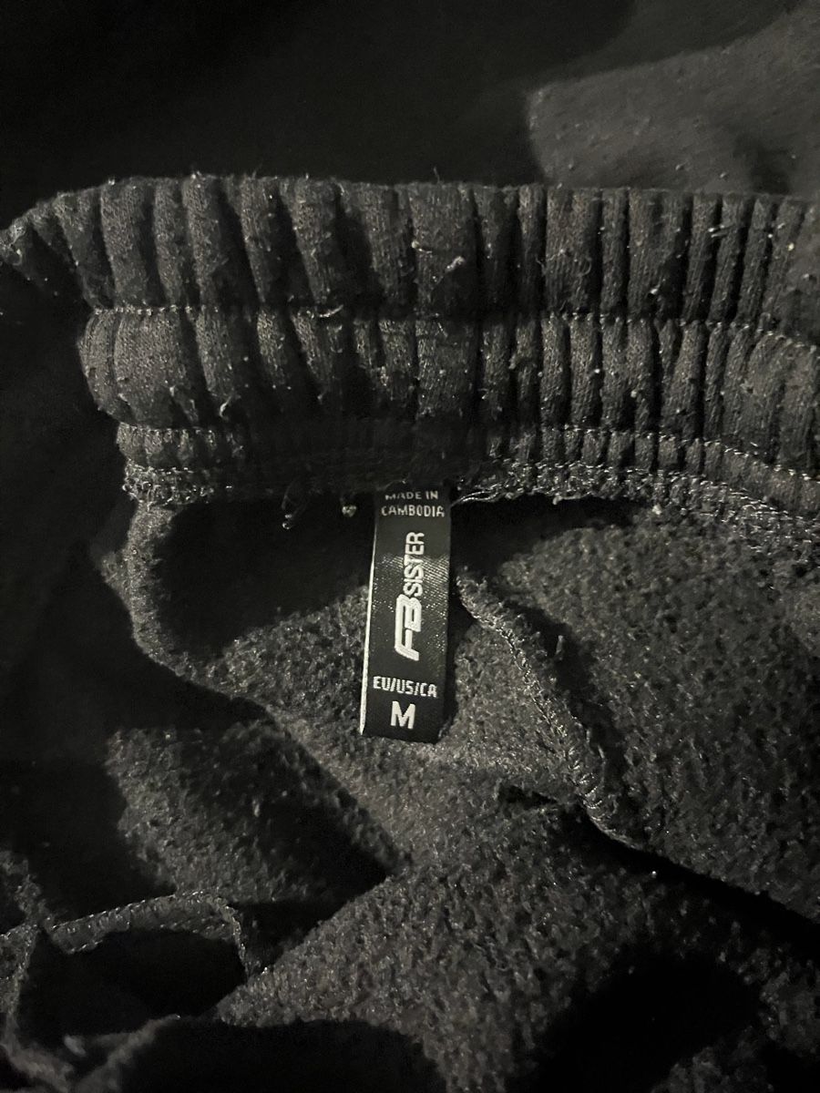 Pantalons: Schwarze Jogginghose – D'occasion à Bellikon par Ruth_62 2