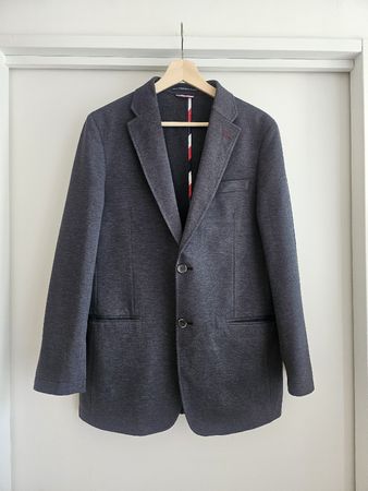 Tommy Hilfiger Male Jacket in size M 
