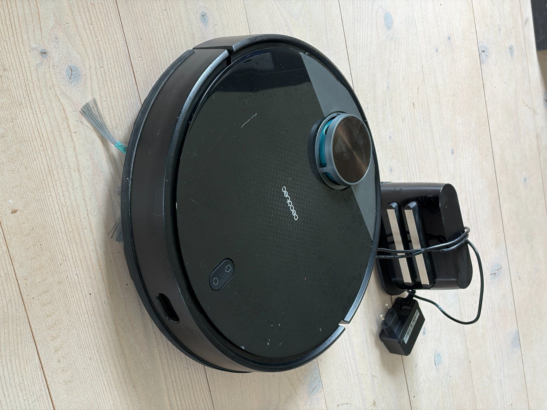 Aspirateurs & Accessoires: Saugroboter / Wischroboter (Cecotec Conga 3000) – D'occasion à Zürich par lumagicas 1