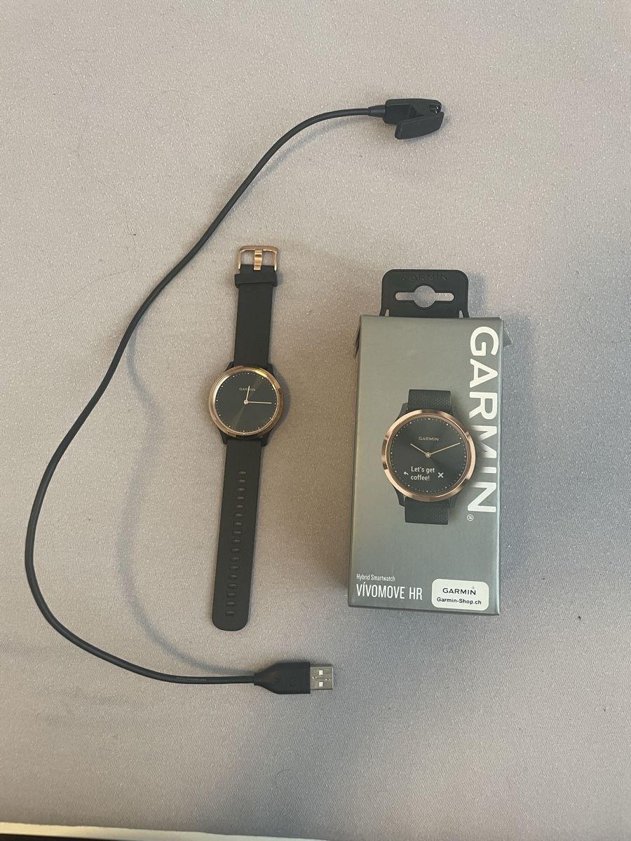 Garmin Smartwatch: Garmin Vivomove HR – Usato da Tägerwilen venduto da sara.r