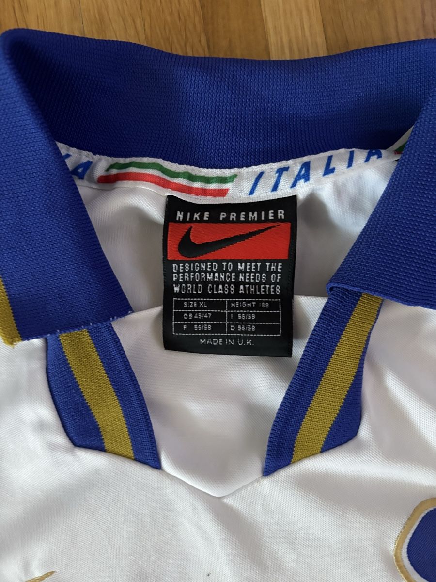 Nike Canottiere & Pantaloni: Italien Trikot Maldini – Usato da Zürich venduto da ChampShirts 7
