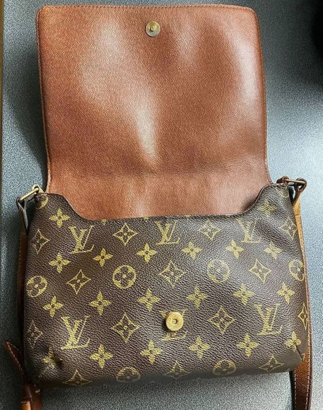 Louis Vuitton Borse da donna: Louis Vuitton Tasche – Usato da Zunzgen venduto da Fleksi 4