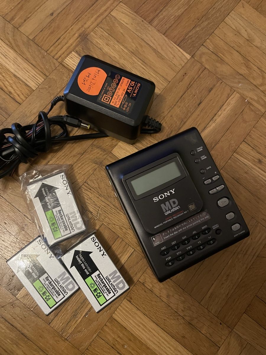Sony Lettore multimediale portatile: Sony MZ-1 Minidisc Walkman – Difettoso da Zürich venduto da semi16 4