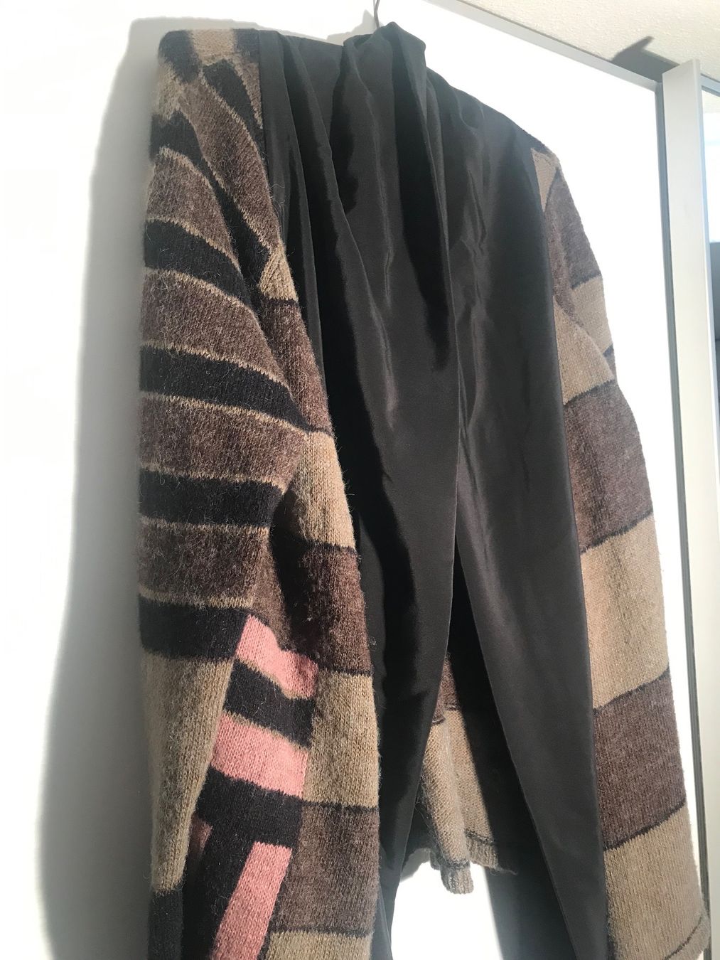 Wolle: Wollstrickjacke Damen – Gebraucht aus Therwil von jonasiw 4