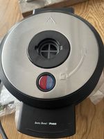 Waffeleisen Betty Bossi mit Trichter schwarz neuwertig