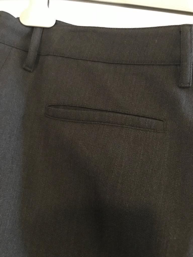 Prada Pantaloni: PRADA gray wool pants 48IT low cut – Nuovo (secondo la descrizione) da Basel venduto da 18Inspiration 5