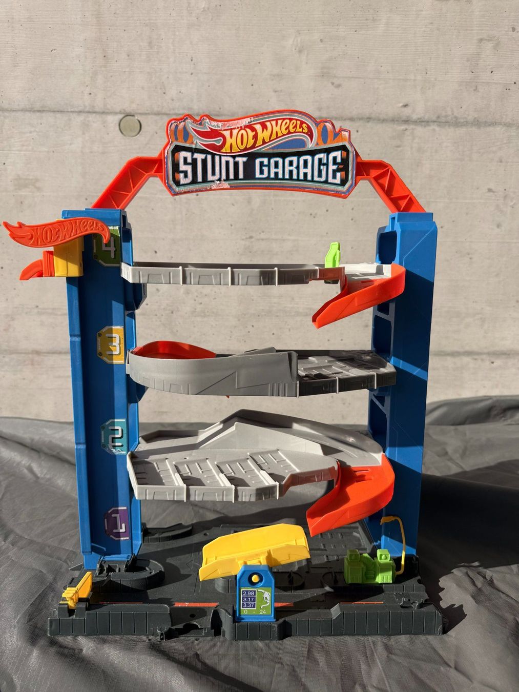 Hot Wheels Piste: Hot Wheels Stunt Garage – Usato da Riaz venduto da Bongj