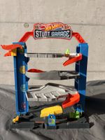 Hot Wheels Stunt Garage