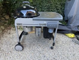 Weber Deluxe GBS 57 cm - charcoal mit gaz starter 