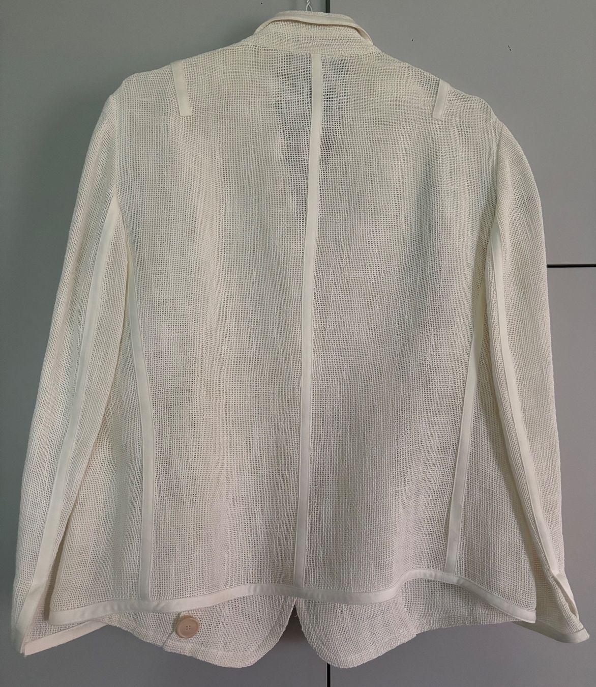 Akris Giacche: Akris Punto Blazer, Gr. 42, beige – Usato da Ebnat-Kappel venduto da Molton 1