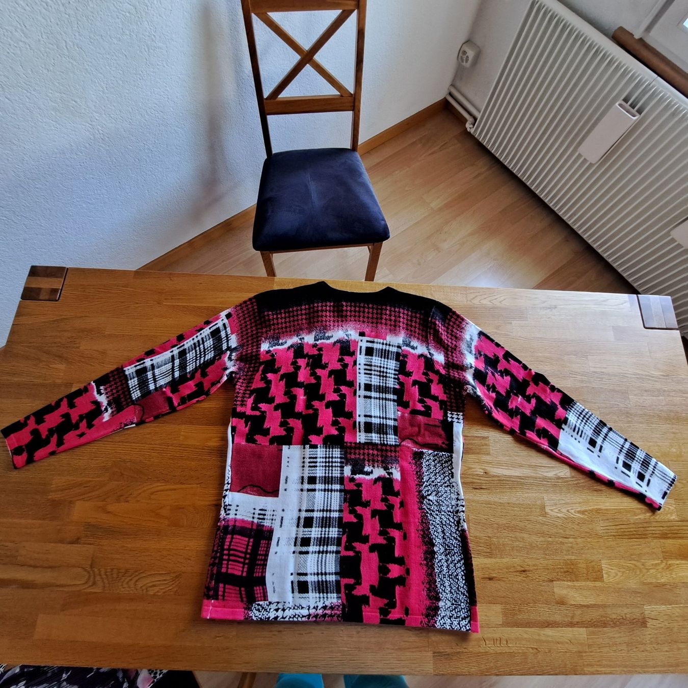 Pulls & Sweat-shirts: neuer Pullover Ovanti – Neuf (Voir description) à Walchwil par TIERCHEN23 3