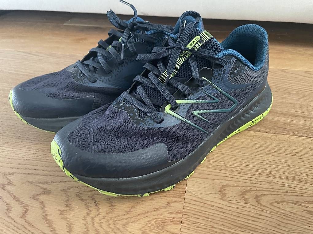 Scarpe da uomo: New Balance Laufschuhe Nitrel Grösse 44 – Usato da Muttenz venduto da Style_2000 1