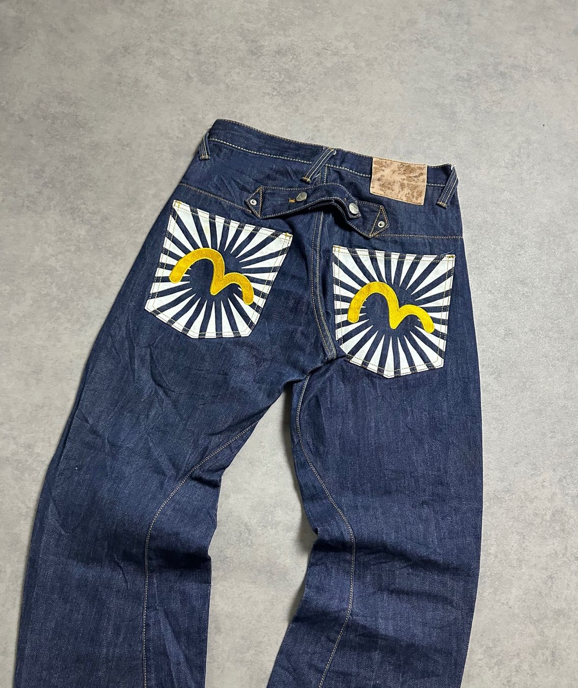 Evisu Jeans: Evisu Jeans Grösse L – Gebraucht aus Wolfhalden von GodzillaArchive 1