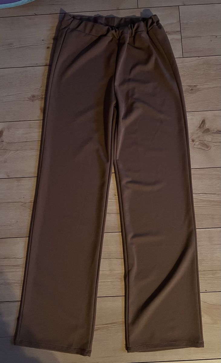 Kleiderpakete: Set à Grösse M/38 – Gebraucht aus Heitenried von Kaeser1992 2