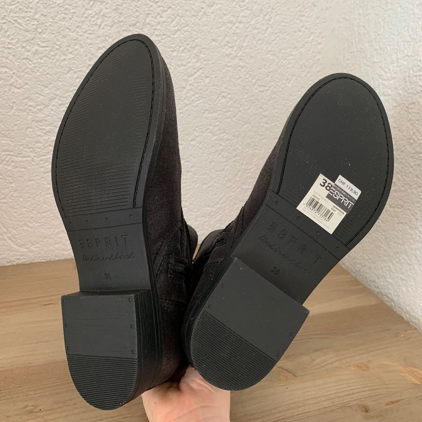 Esprit Chaussures femmes: NEU Esprit Boots Schuhe Stiefeletten Gr. 38 – Neuf (Voir description) à Fislisbach par KolibriSecondhand 2