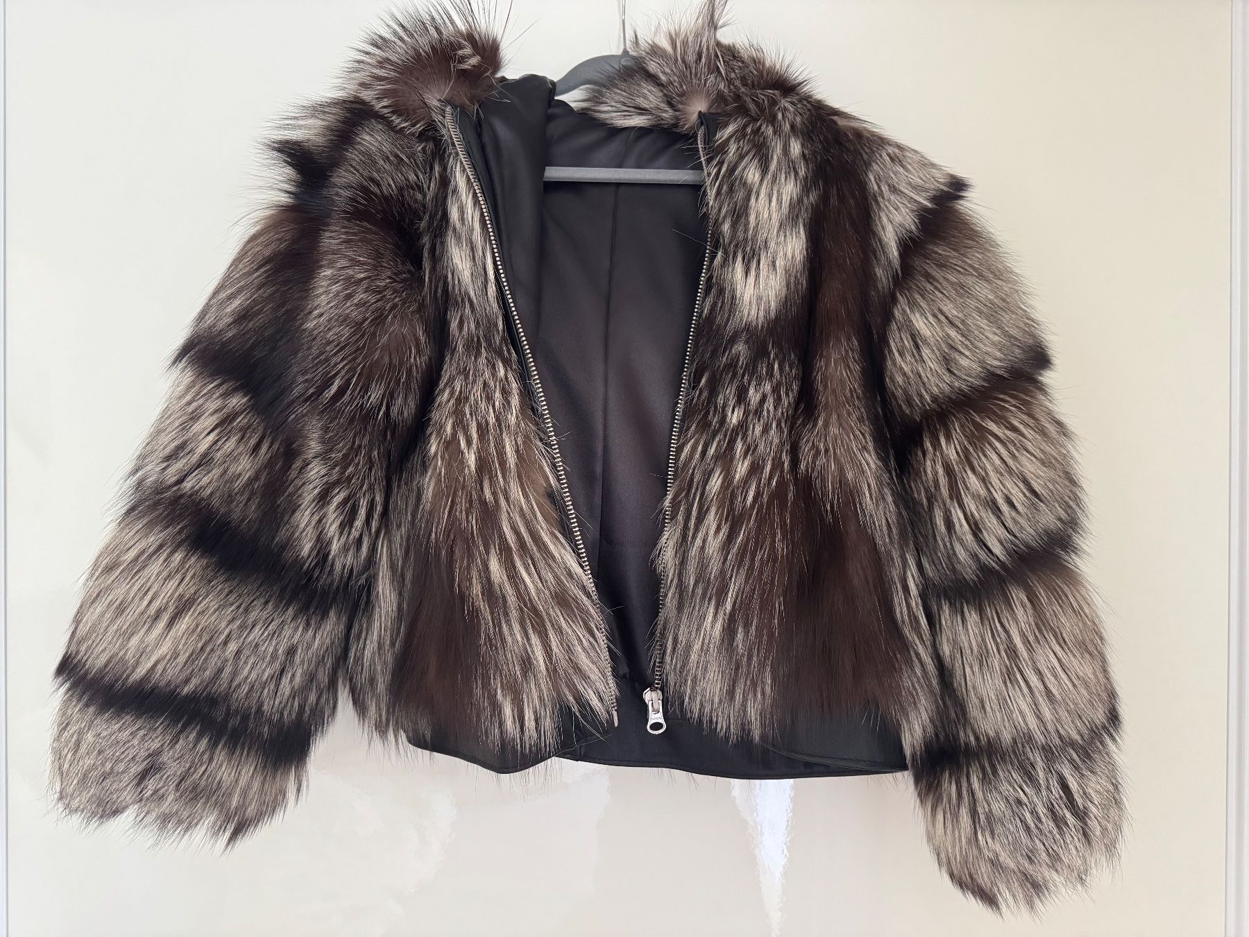 Giacche: Silberfuchs Echtfell bomber jacke – Nuovo (secondo la descrizione) da Triesen venduto da KiSc1