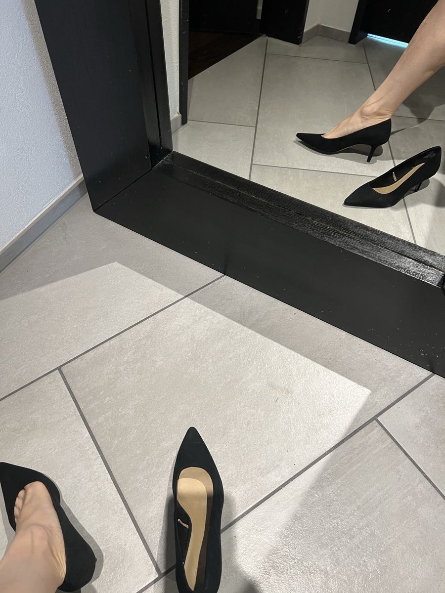Scarpe da donna: Black stilettos 36 NEW – Nuovo (secondo la descrizione) da Stäfa venduto da bambinas 1