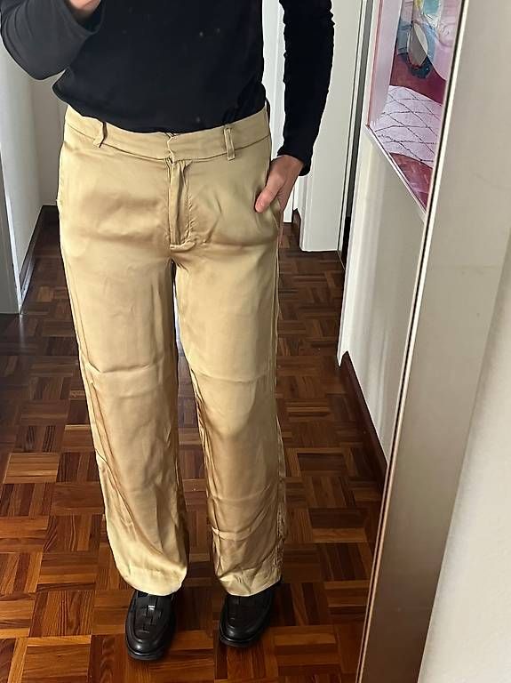 Pantaloni: Hose von Edited, Gr. 34 – Nuovo e nell'imballaggio originale da Basel venduto da SMST 4