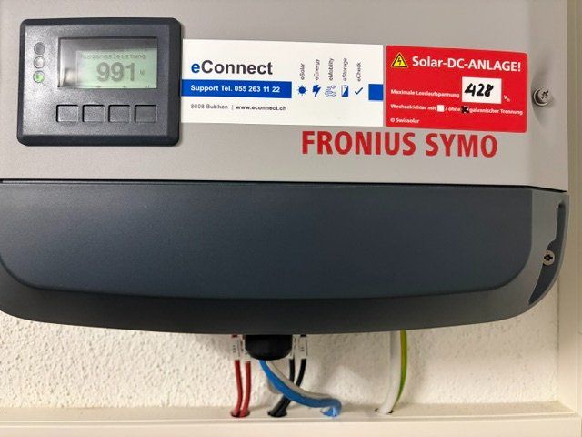 Fronius Inverter: Wechselrichter «Fronius Symo 7.0-3-M» – Usato da Männedorf venduto da pasno12 1