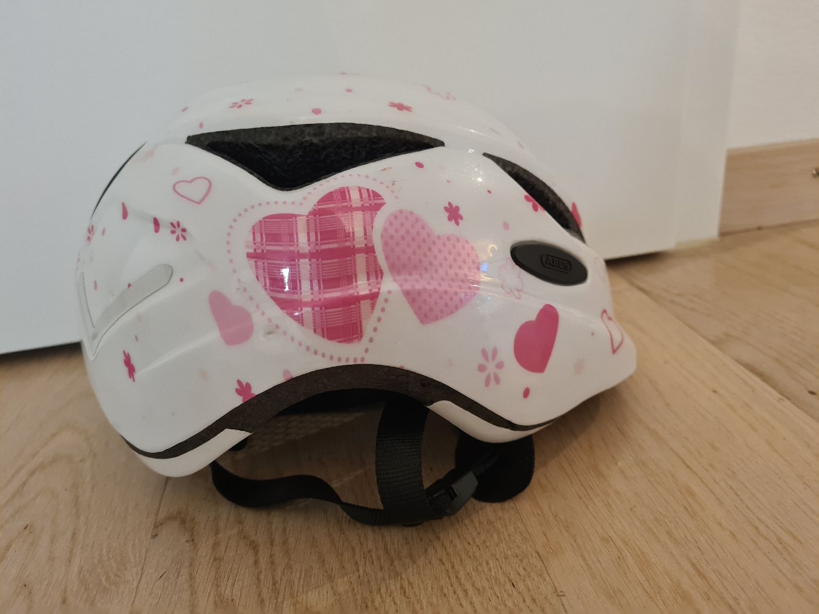 Abus Caschi: Kinder-Velohelm Abus – Usato da Aeugst am Albis venduto da miizli