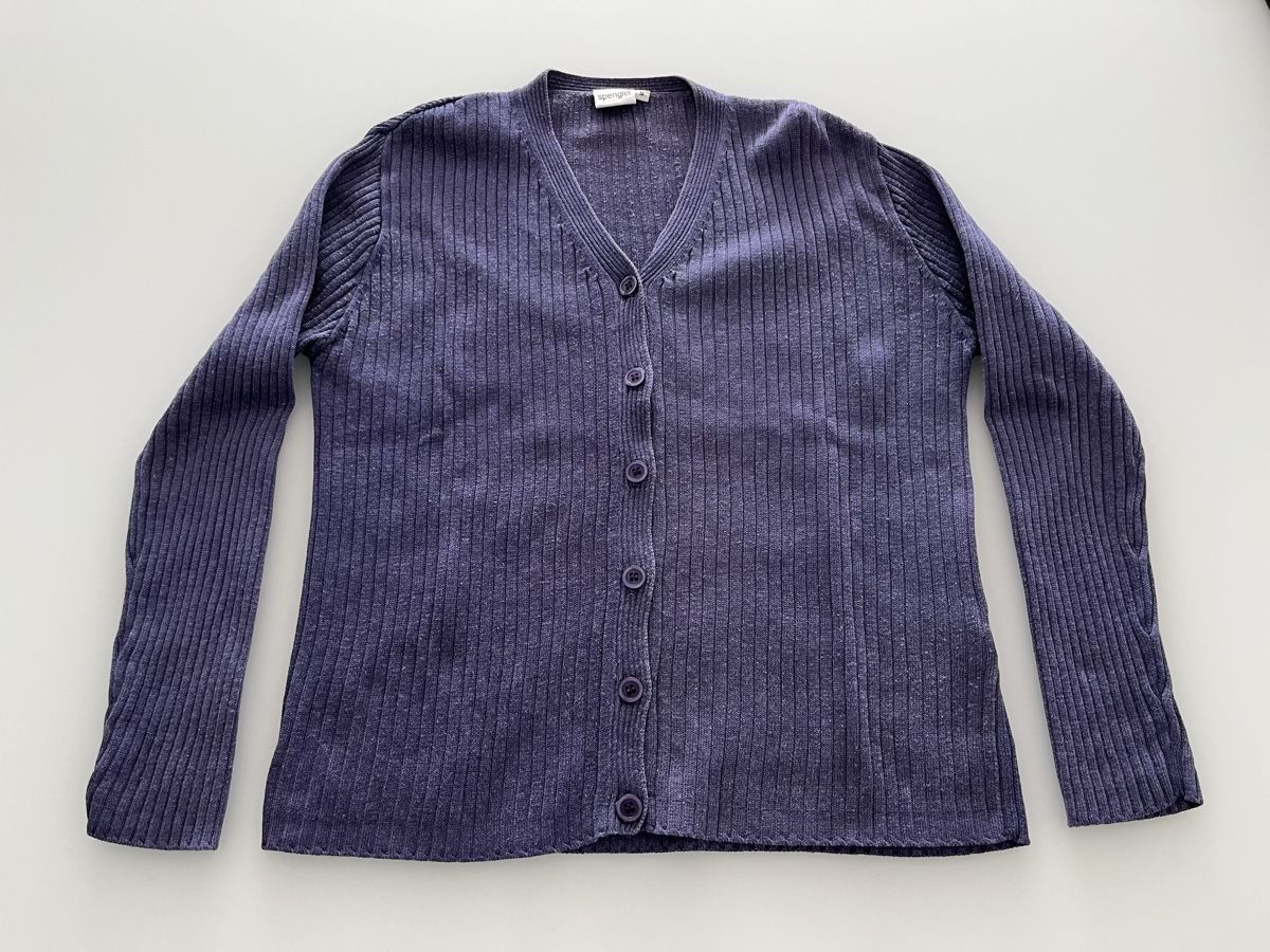 Pulls & Sweat-shirts: Jäckli – D'occasion à Fraubrunnen par amm_7kp6