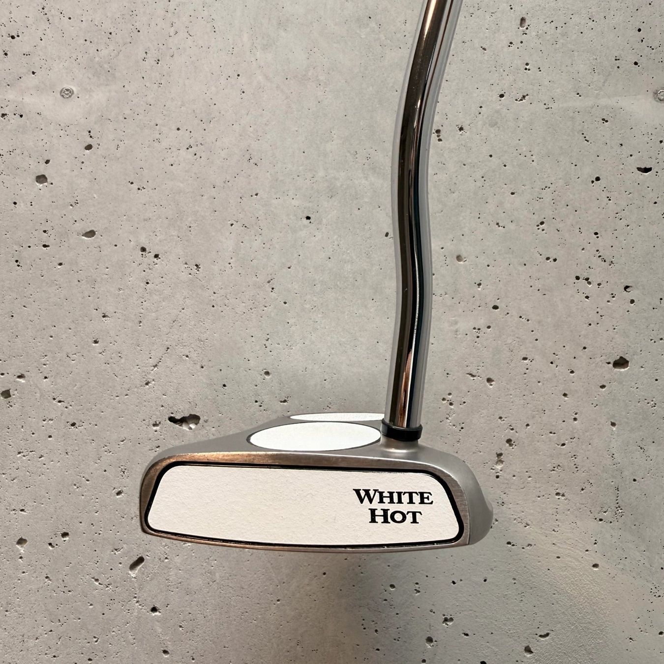 Odyssey Mazze & Set: Odyssey White Hot 2-Ball Putter – Usato da Zürich venduto da Seconda_Golf 1