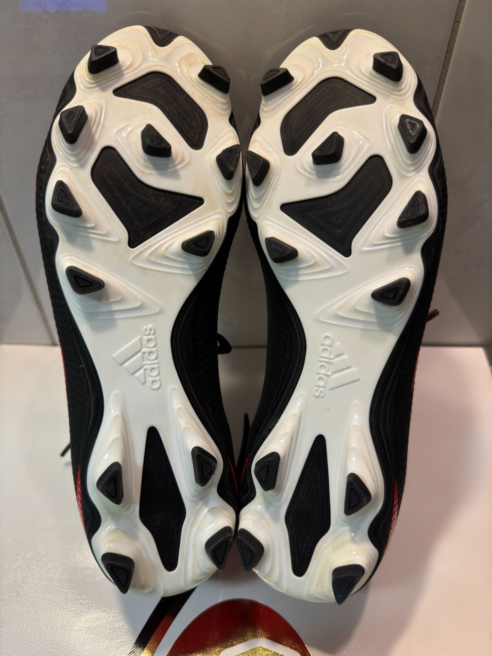 Adidas Scarpe da uomo: Fussballschuhe Adidas Predator – Nuovo (secondo la descrizione) da Rorschach venduto da Aaronimus-PHIL 8
