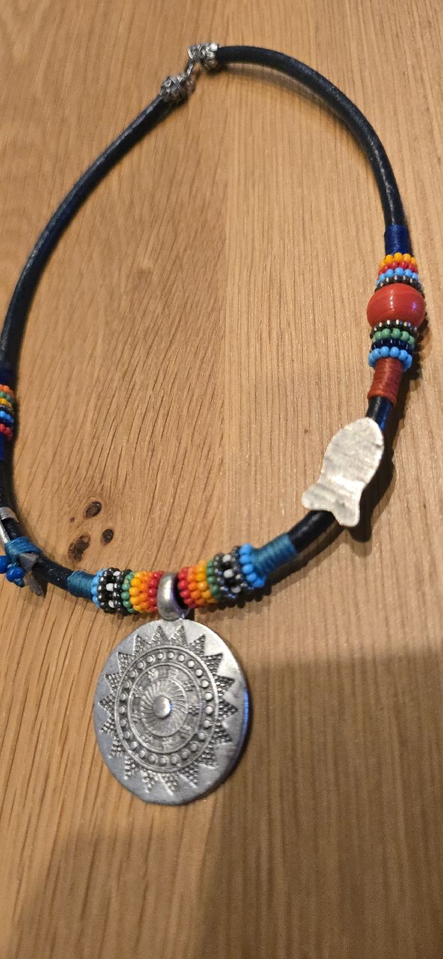 Catenine: Modeschmuck Versand Möglich – Nuovo (secondo la descrizione) da Weggis venduto da bdrm48 1